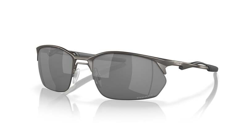 Lunettes de soleil OAKLEY...