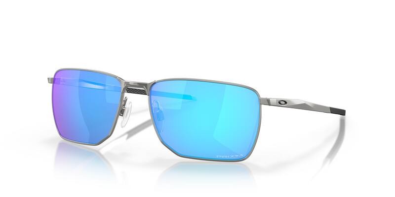 Lunettes de soleil OAKLEY...