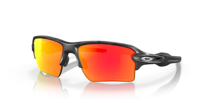 Lunettes de soleil OAKLEY...