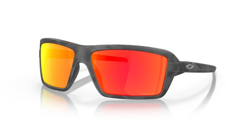 Lunettes de soleil OAKLEY...